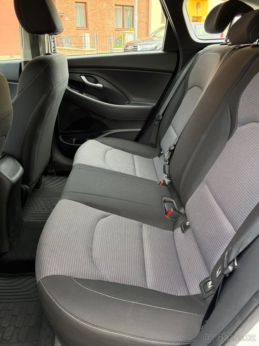 2021 Hyundai i30 - 19
