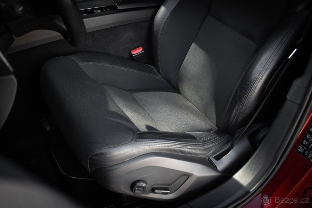 2018 Volvo V60 - 19