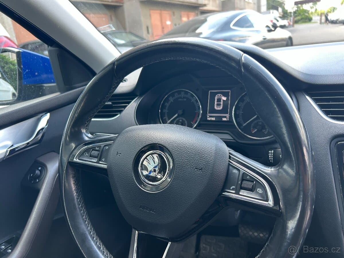 2018 Škoda OCTAVIA - 19