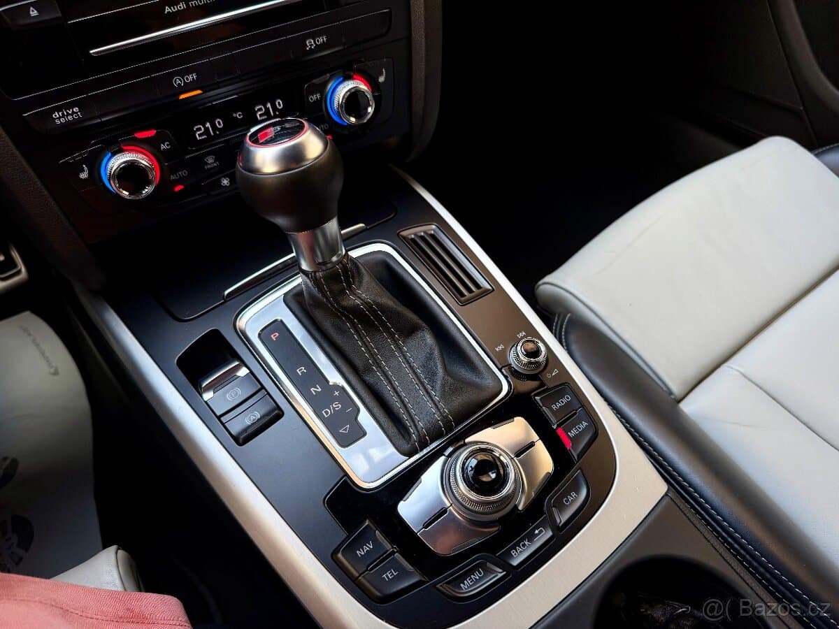 2012 Audi S5 - 19