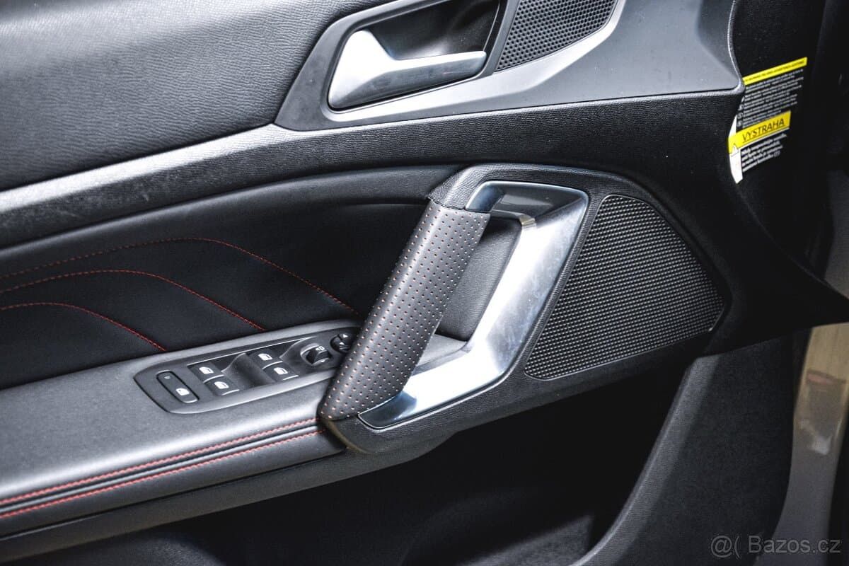 2020 Peugeot 308 - 19