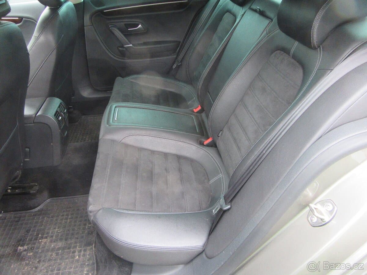 2012 Volkswagen PASSAT CC - 19