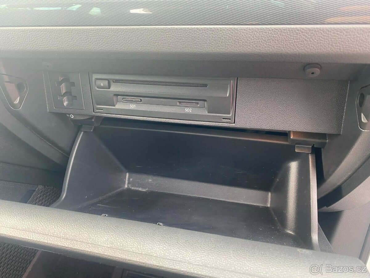 2018 Volkswagen TIGUAN - 19