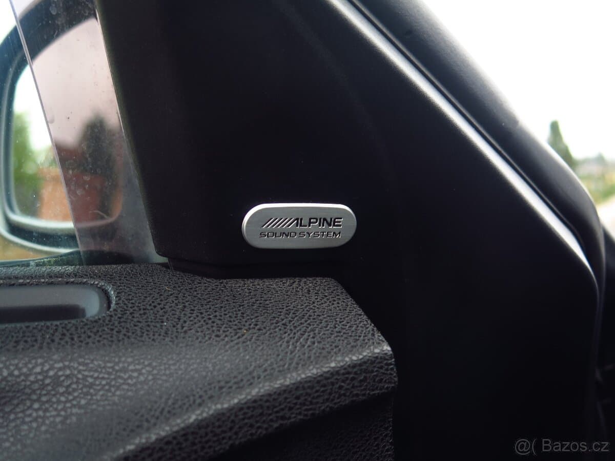2016 Dodge CHARGER - 19