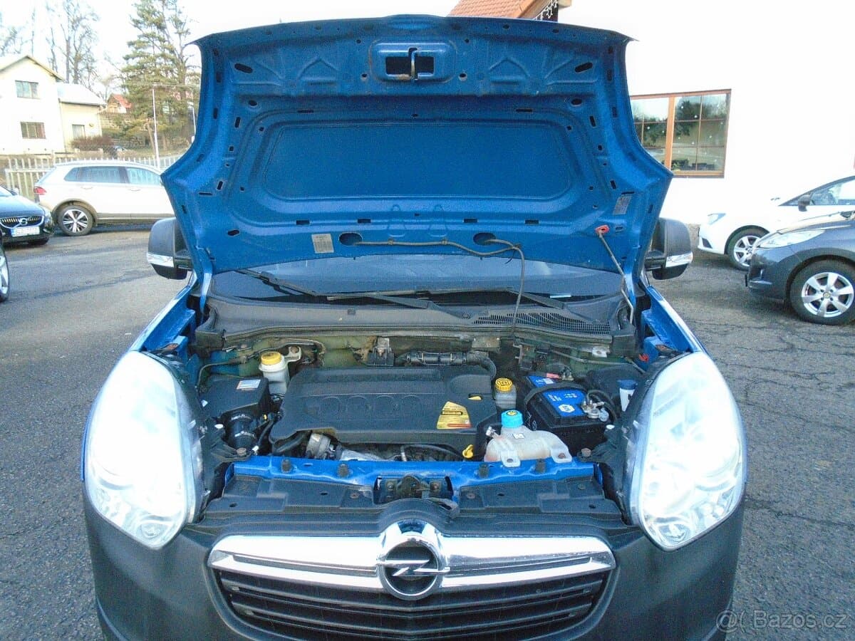 2014 Opel COMBO - 19