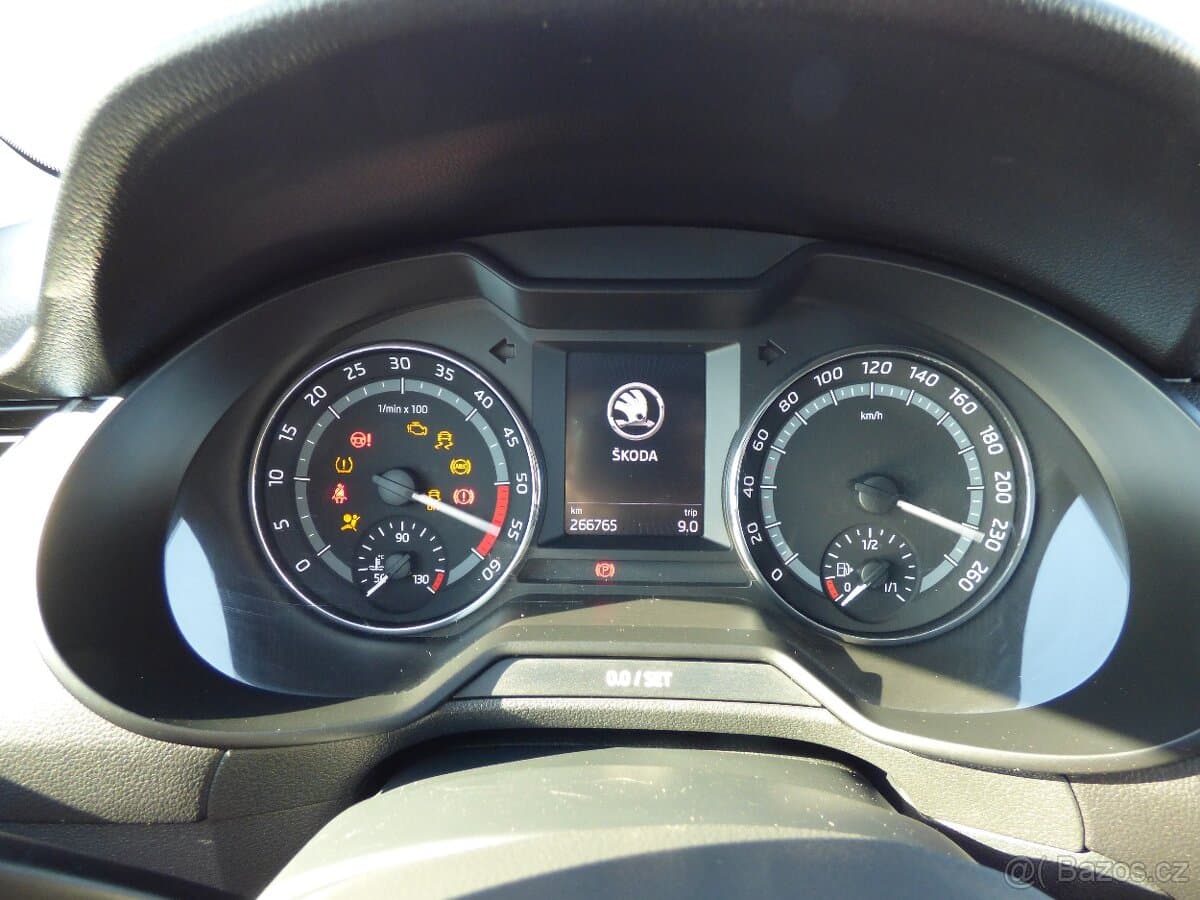 2014 Škoda OCTAVIA - 19