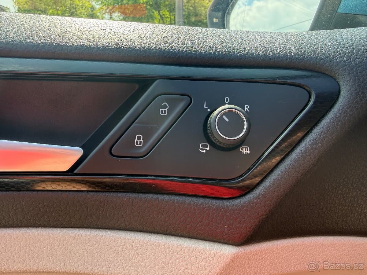 2014 Volkswagen GOLF - 19