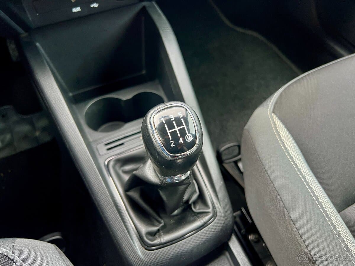 2015 Škoda FABIA - 19
