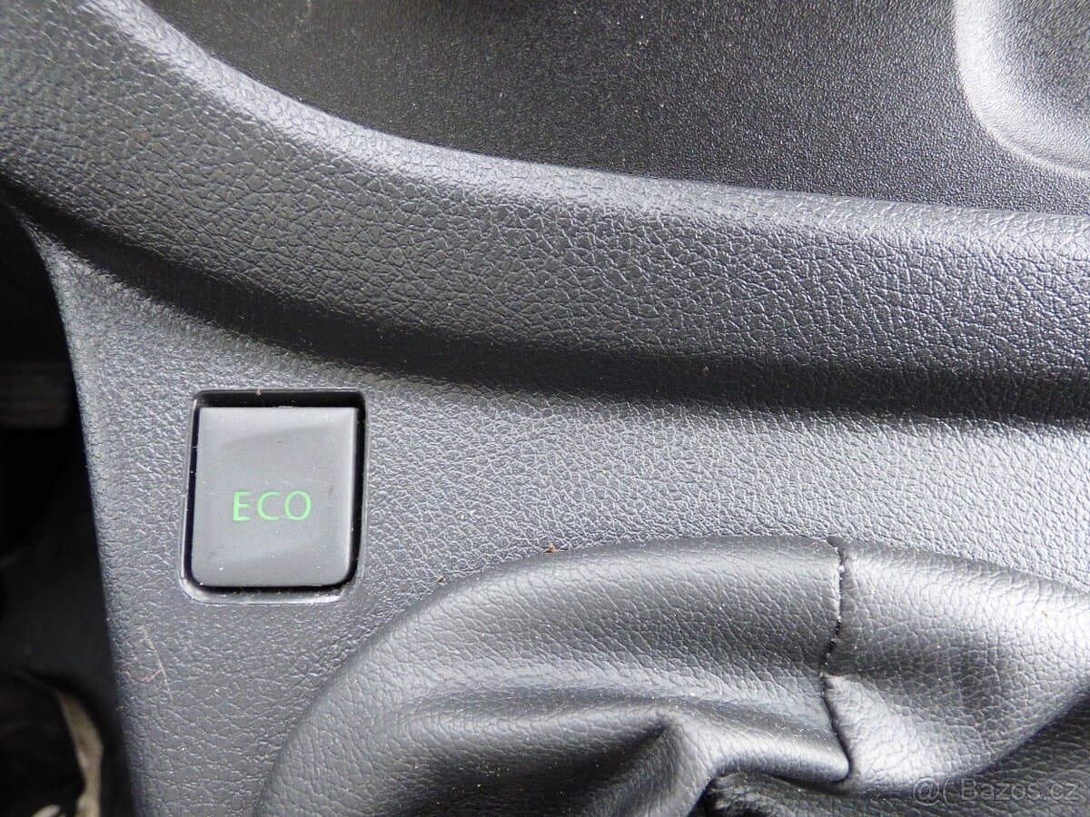 2021 Renault TRAFIC - 19