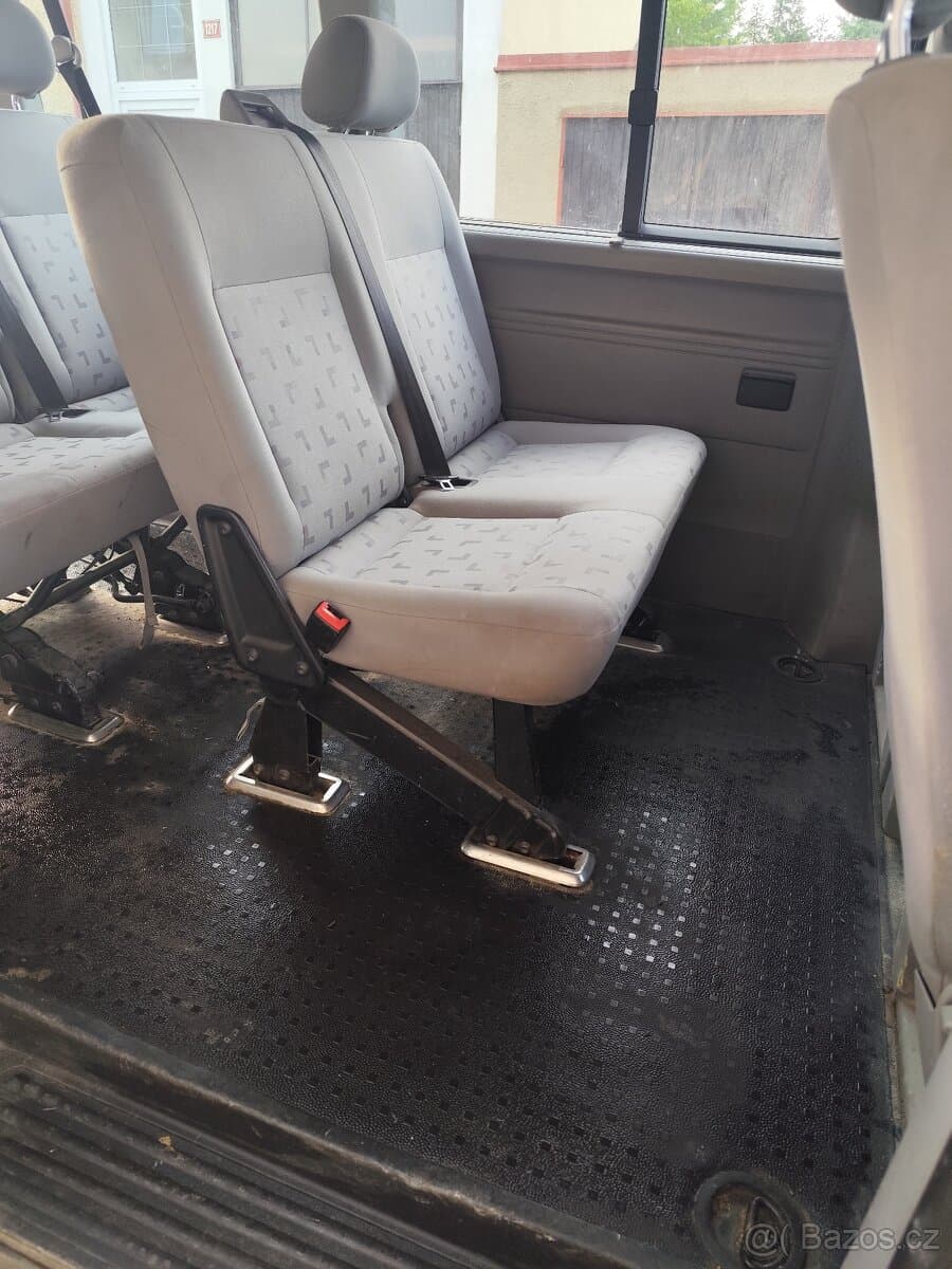 2005 Volkswagen TRANSPORTER - 19