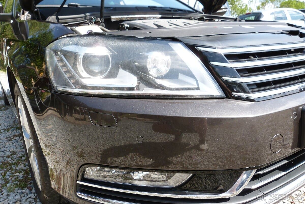 2012 Volkswagen PASSAT - 19