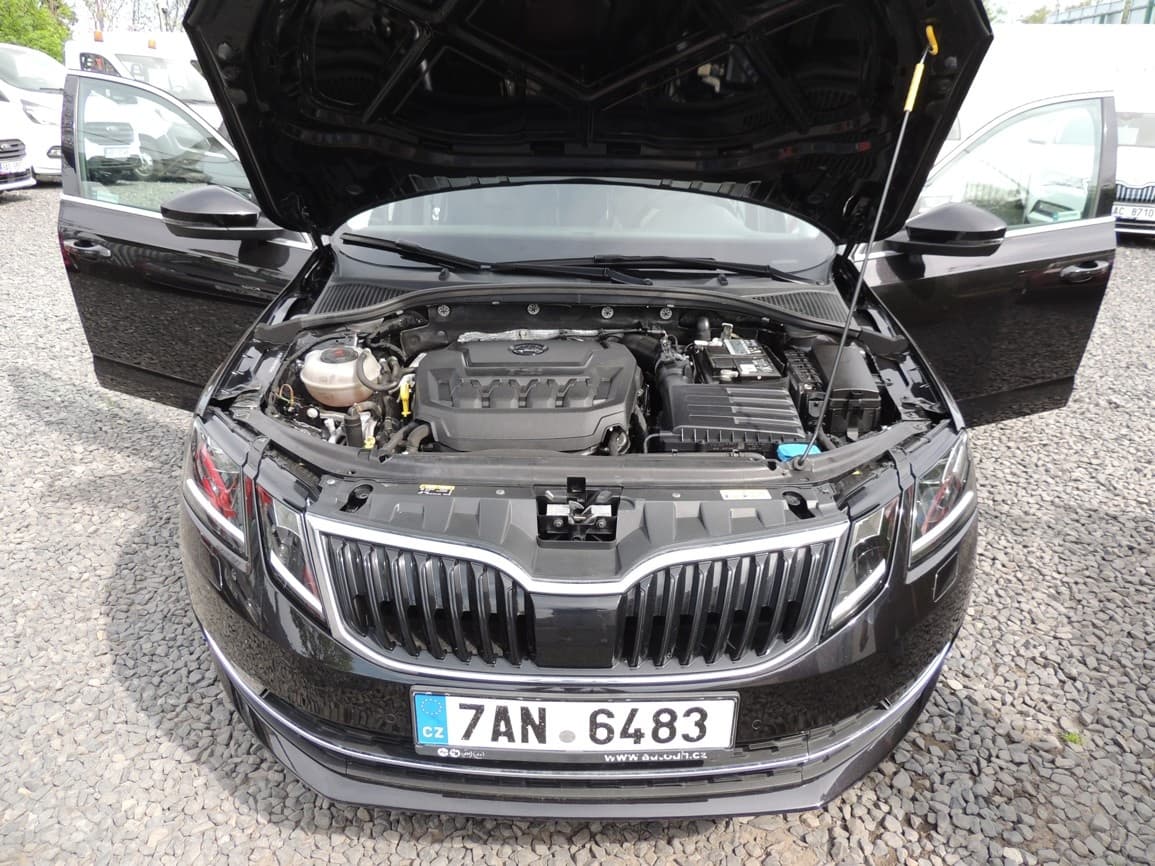 2019 Škoda OCTAVIA - 19