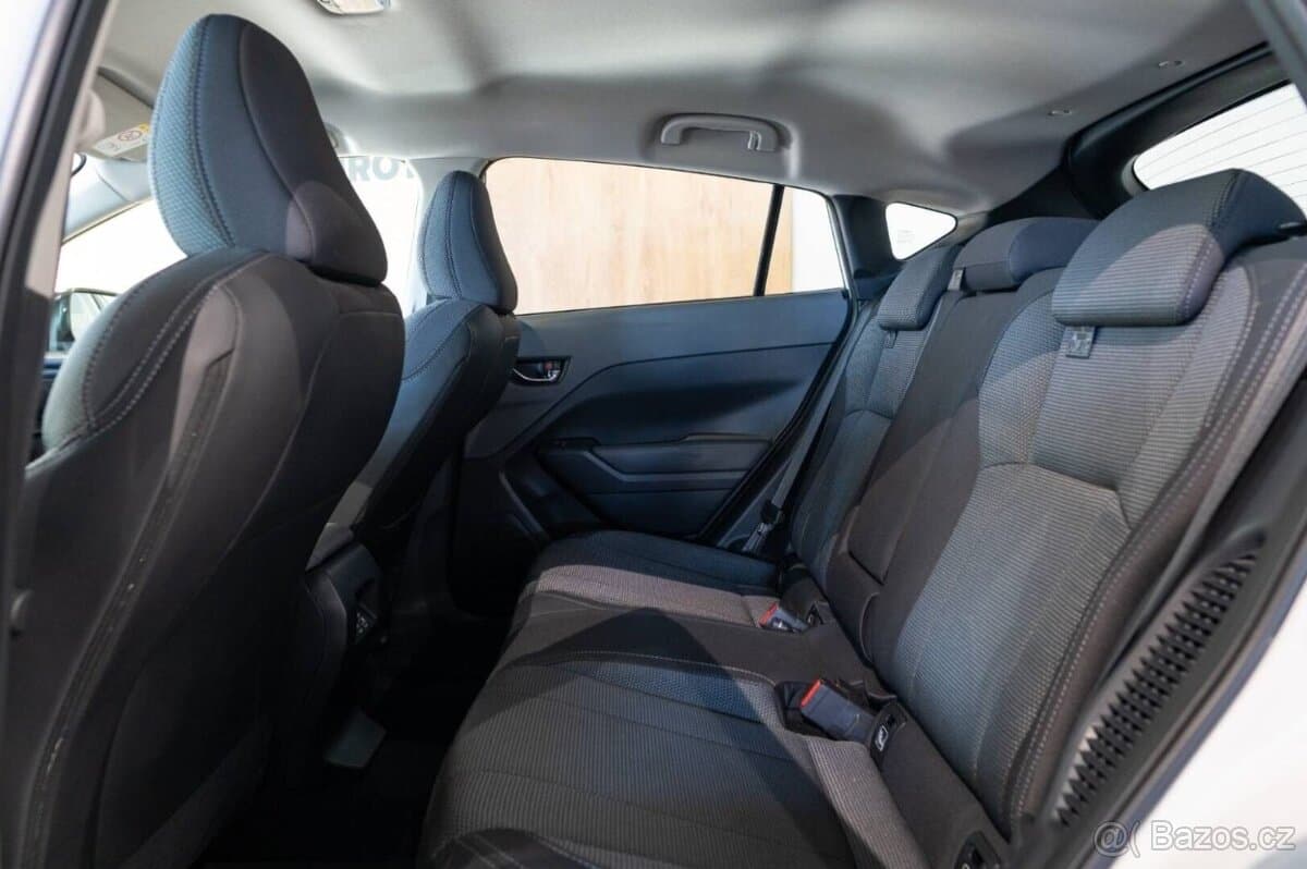 2025 Subaru CROSSTREK - 19