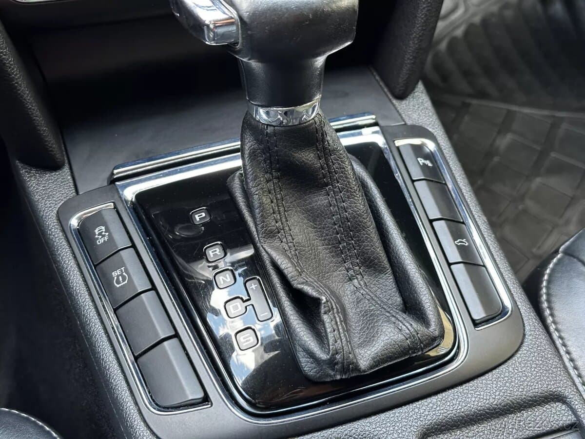 2010 Škoda SUPERB - 19