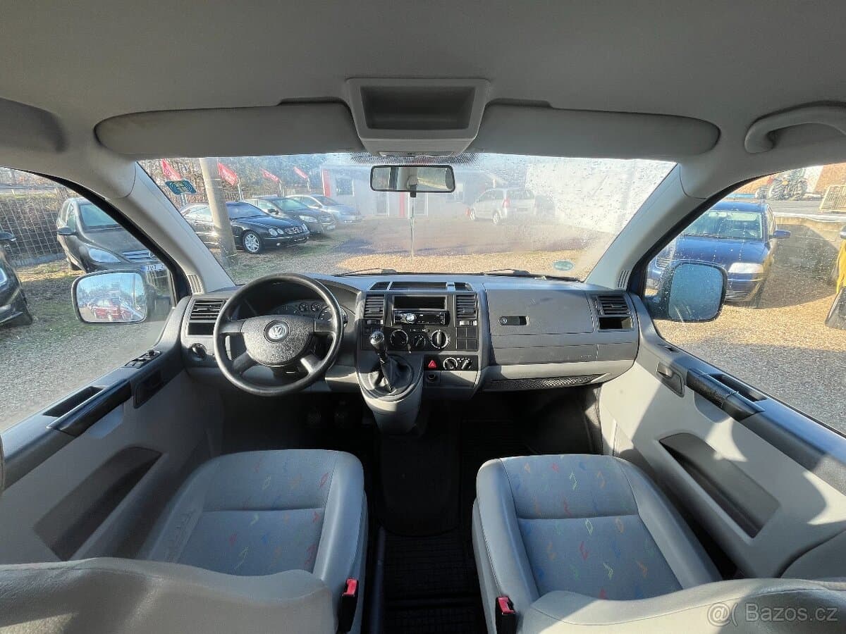 2007 Volkswagen CARAVELLE - 19