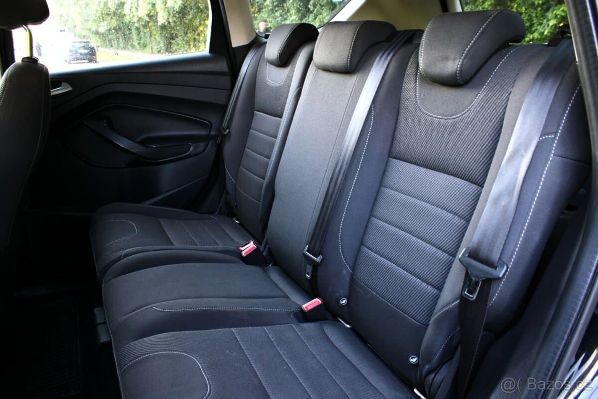 2016 Ford KUGA - 19