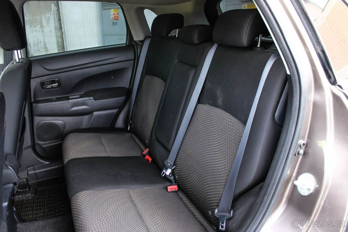 2014 Mitsubishi ASX - 19