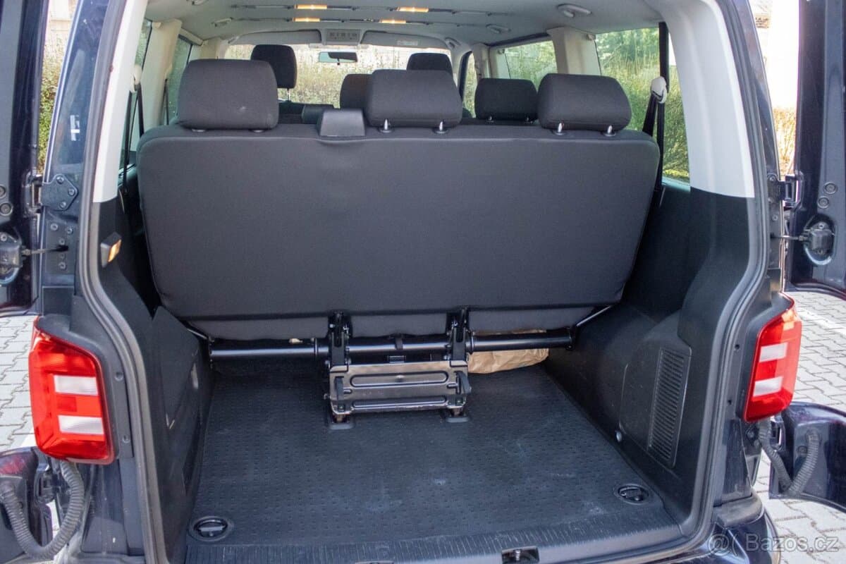 2017 Volkswagen CARAVELLE - 19