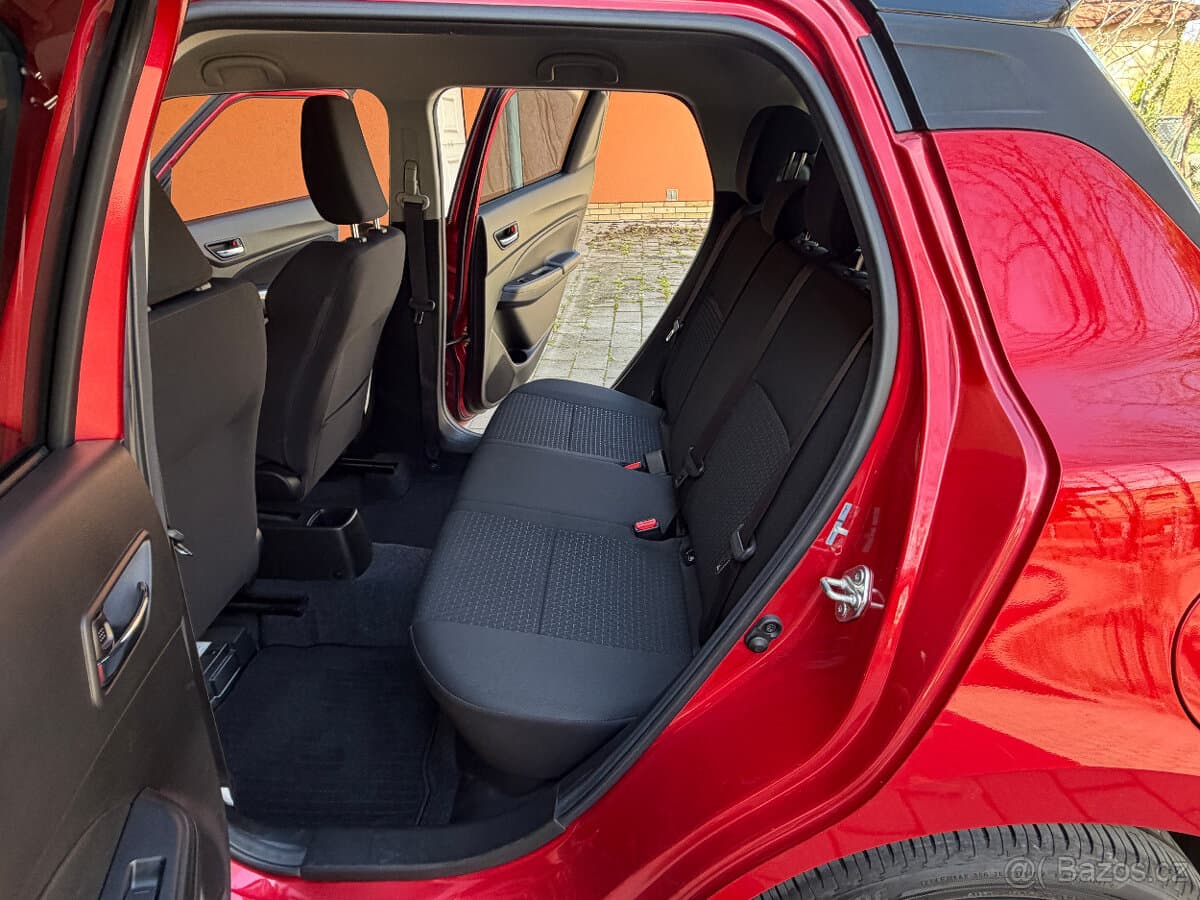 2023 Suzuki SWIFT - 19