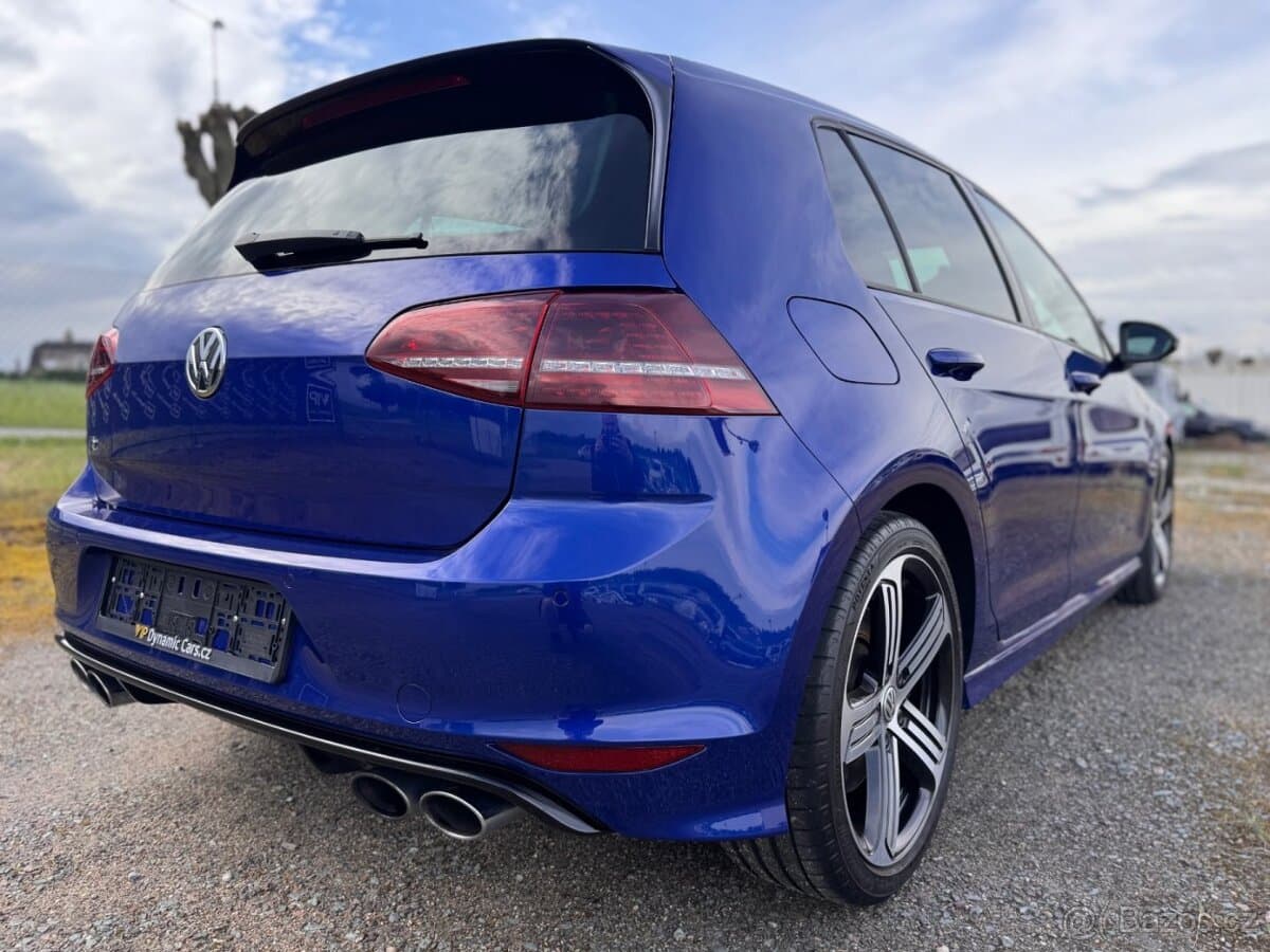 2016 Volkswagen GOLF - 19