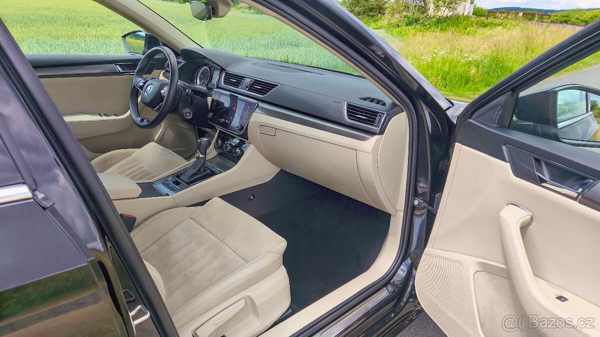 2021 Škoda SUPERB - 19