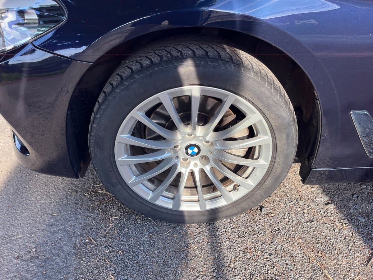 2020 BMW 5-SERIES - 19