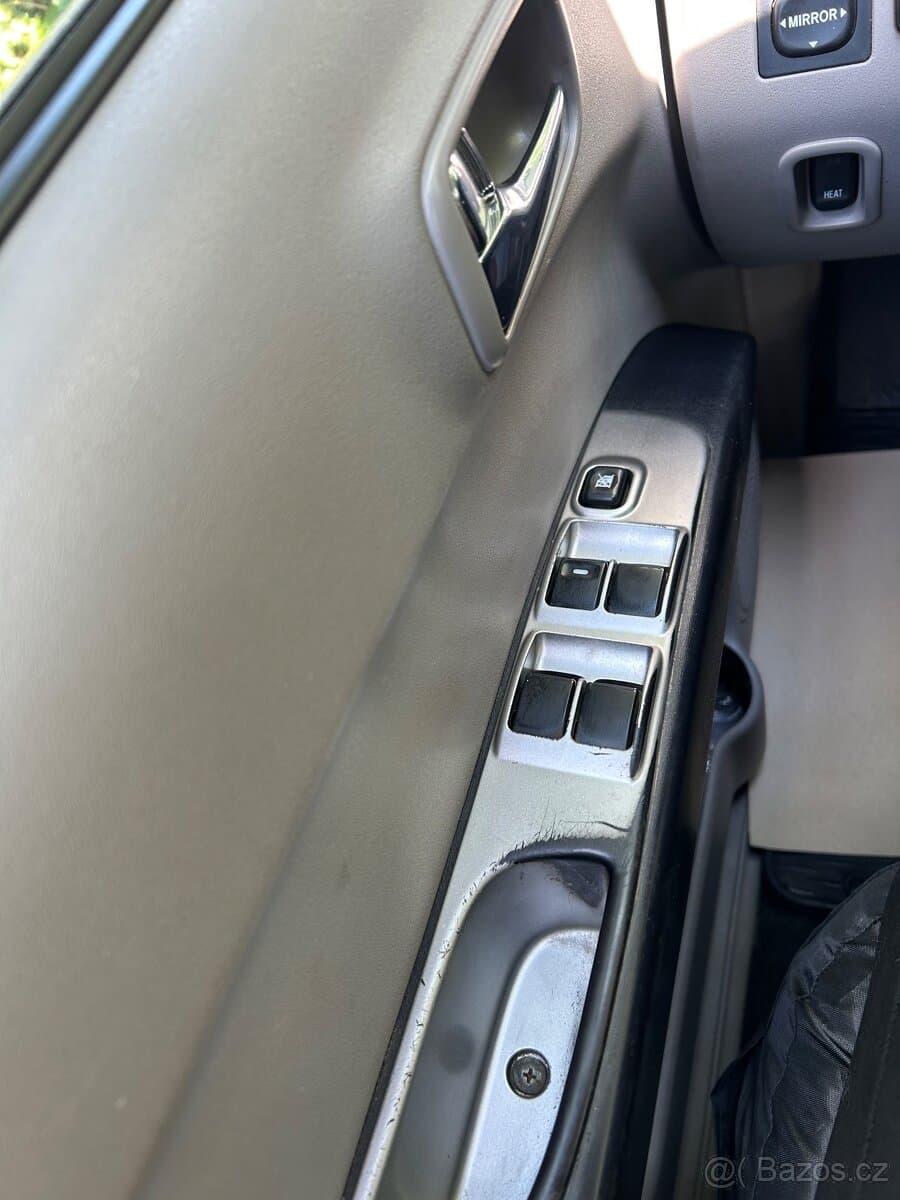 2007 Mitsubishi L200 - 19