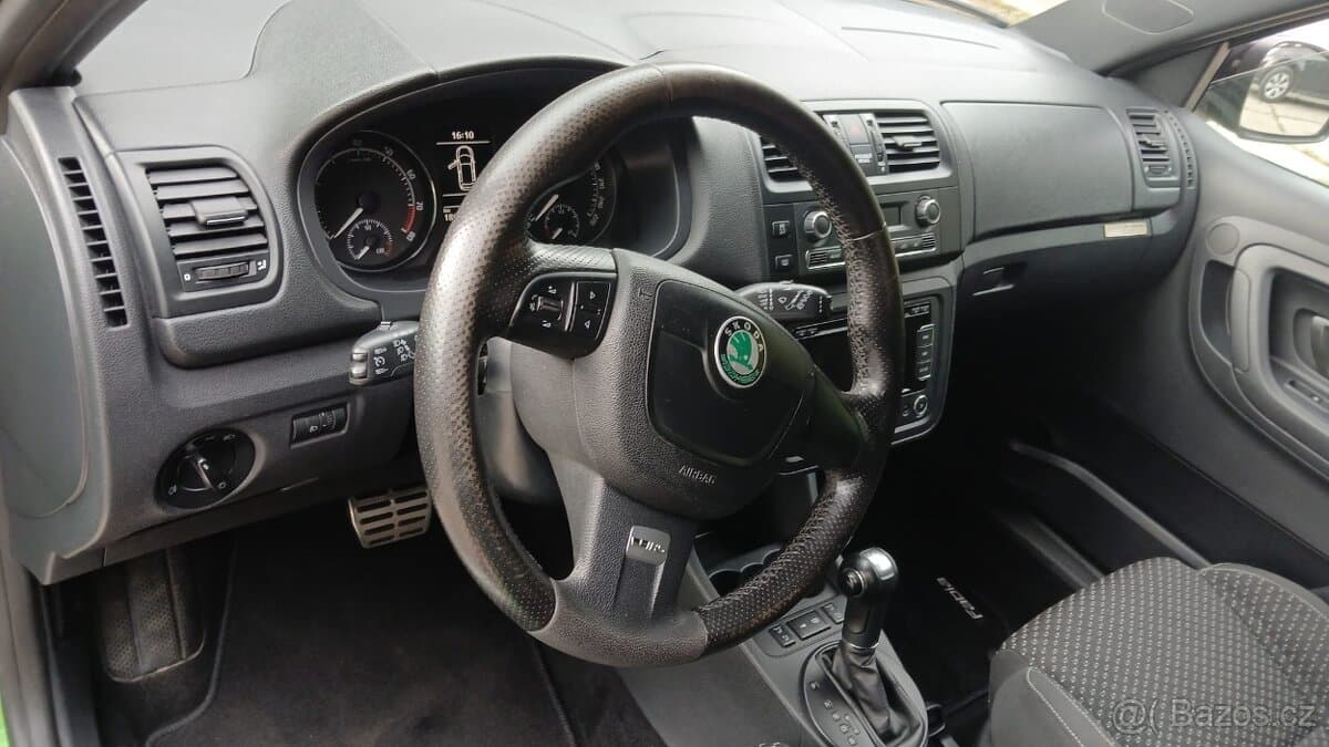 2011 Škoda FABIA - 19