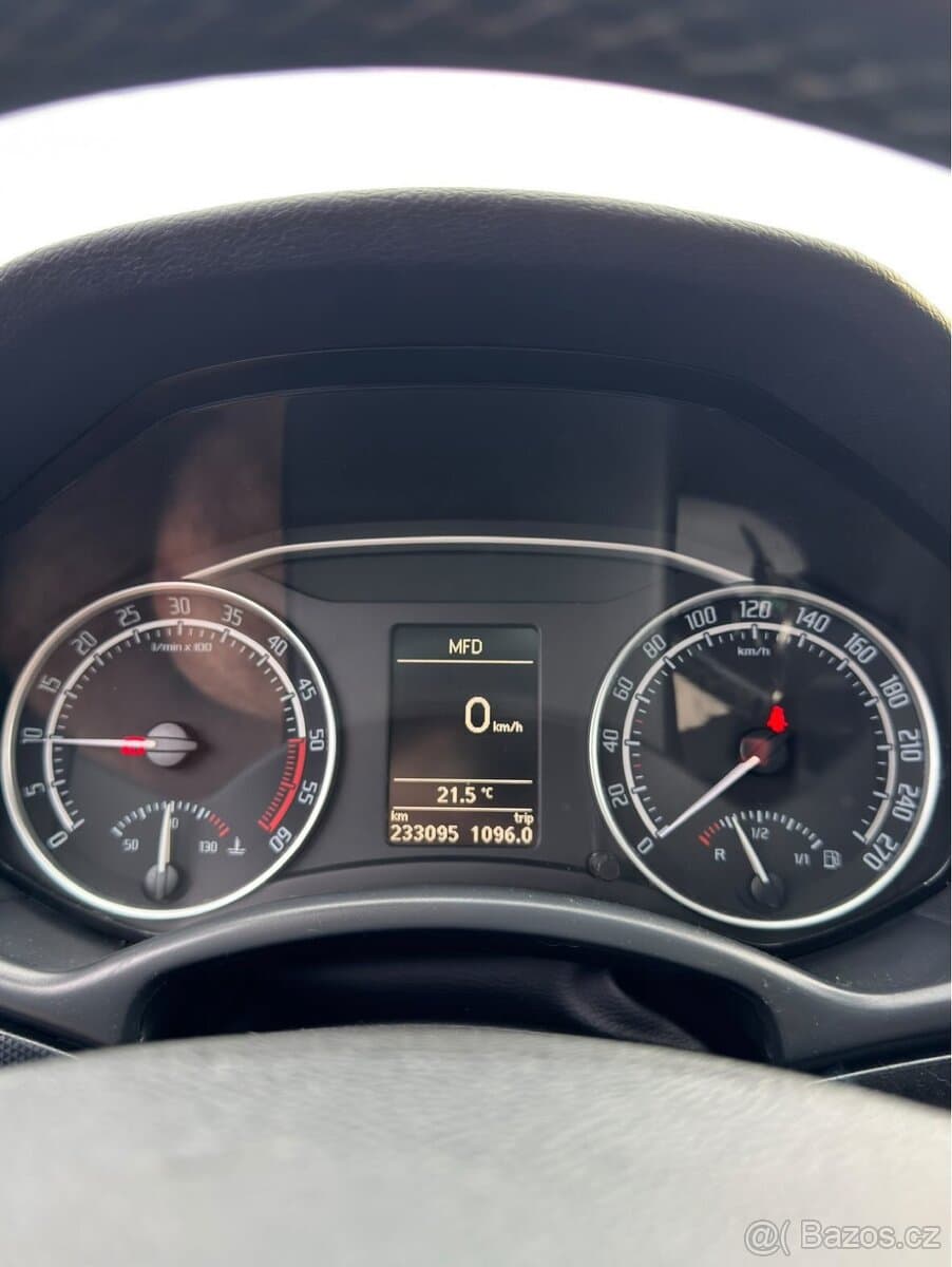 Škoda OCTAVIA - 19