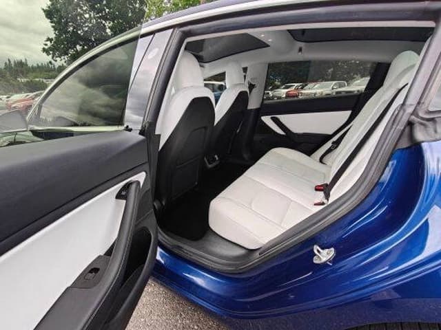2019 Tesla MODEL 3 - 19