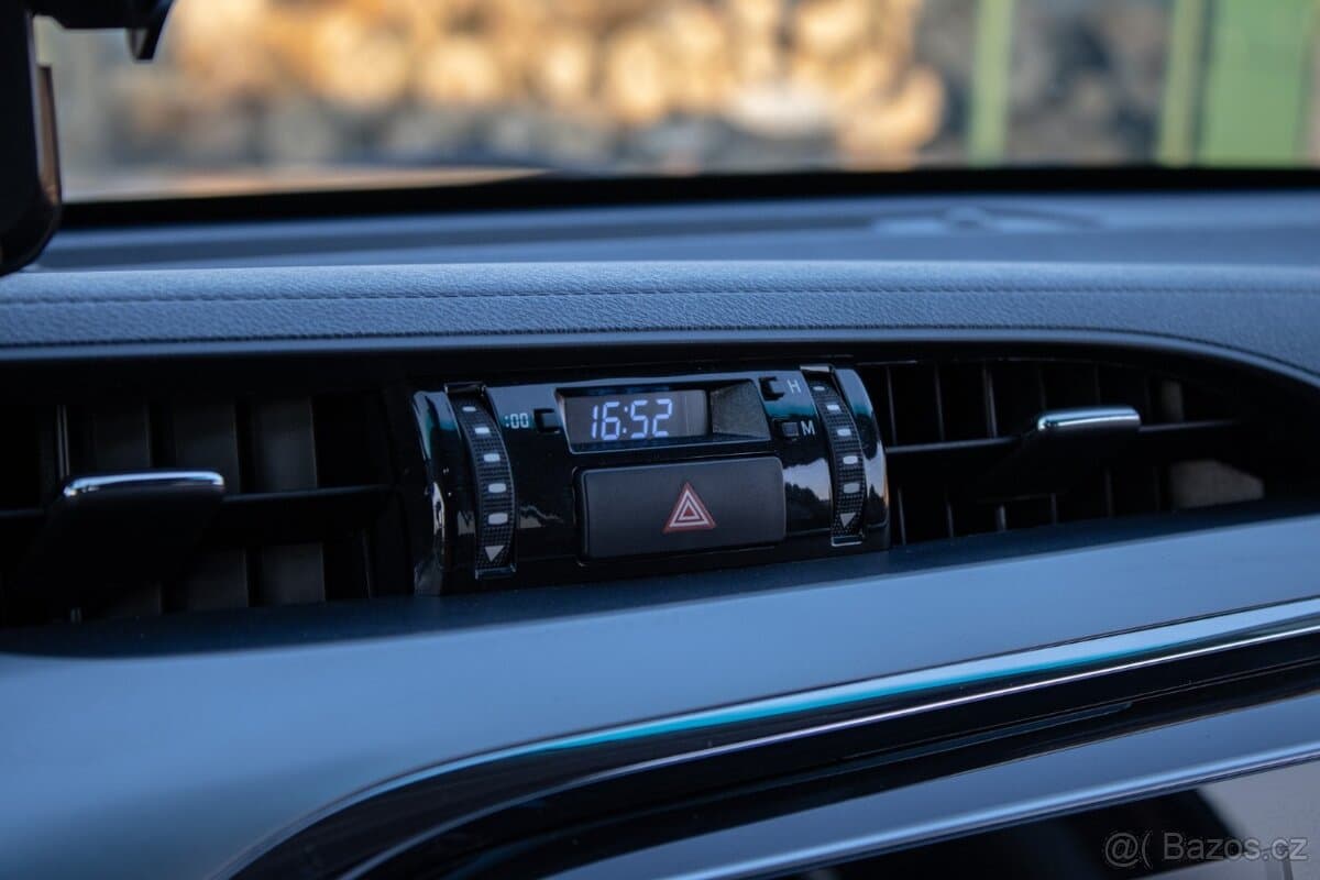 2021 Toyota HILUX - 19