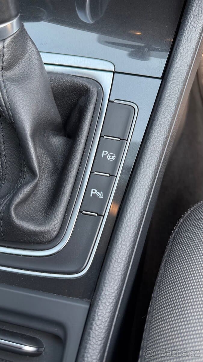 2018 Volkswagen GOLF - 19
