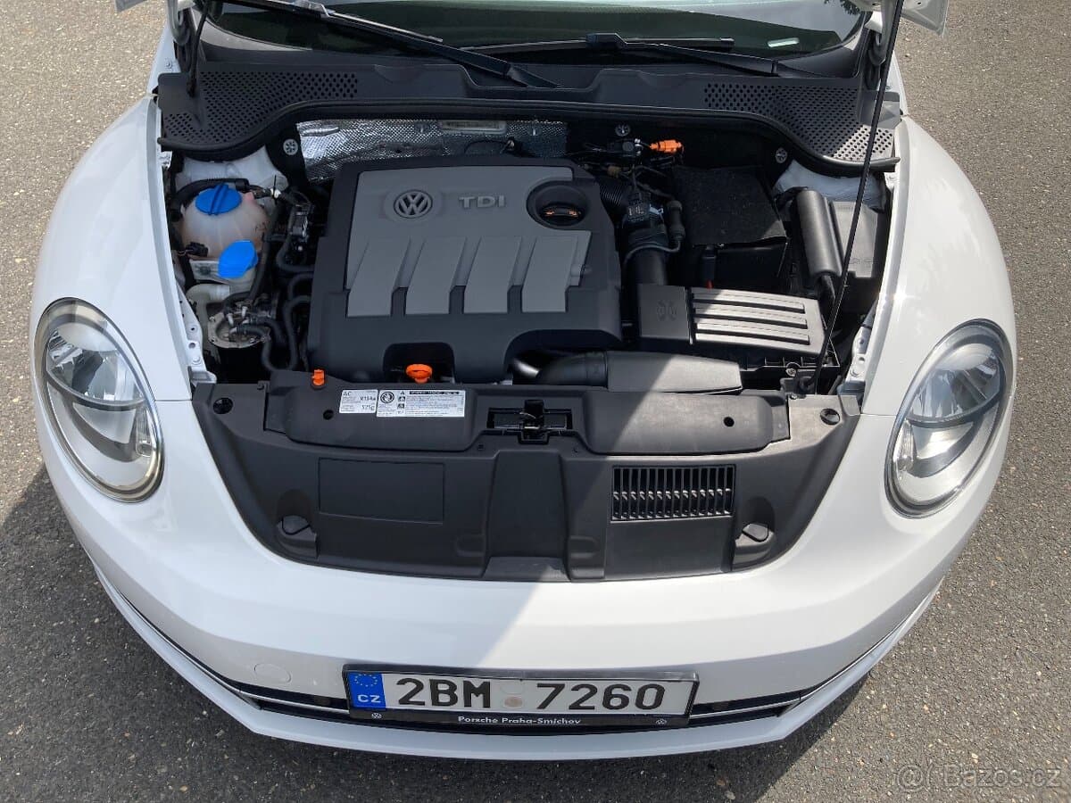2012 Volkswagen BEETLE - 19