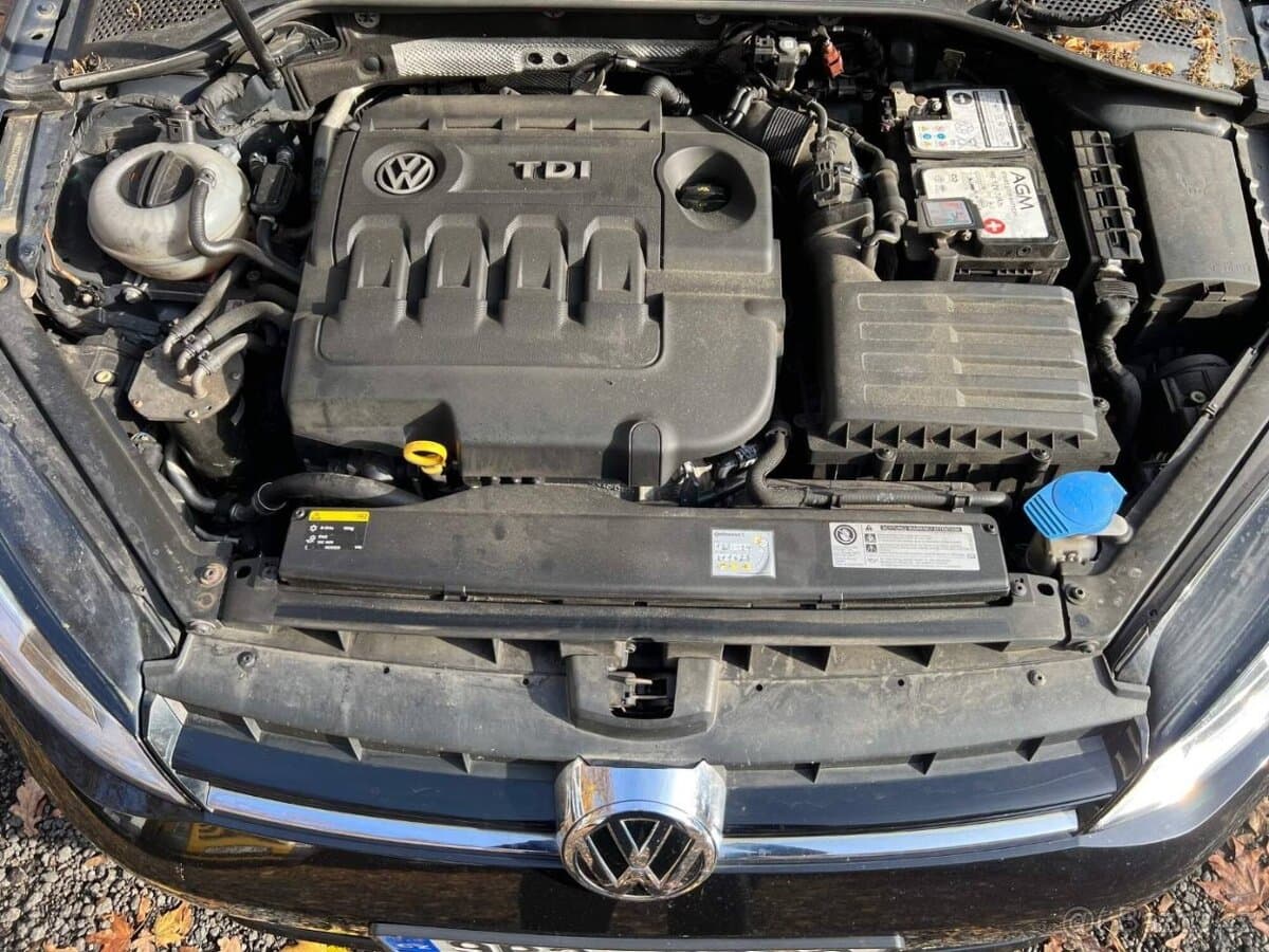 2016 Volkswagen GOLF - 19