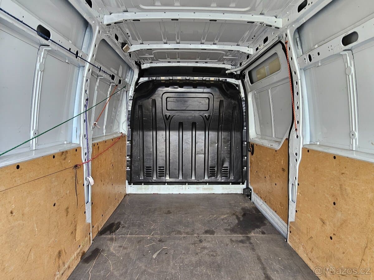 2024 Renault MASTER - 19