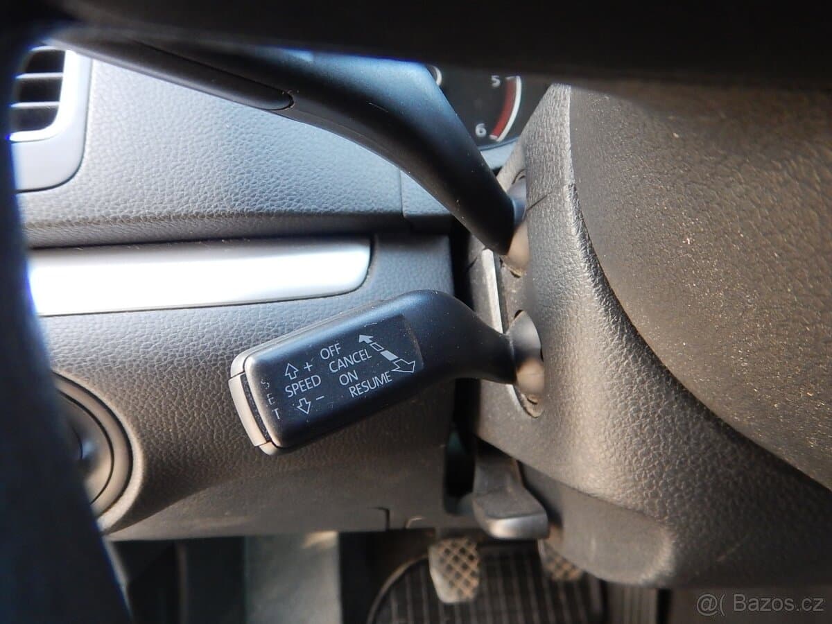 2013 Volkswagen SHARAN - 19