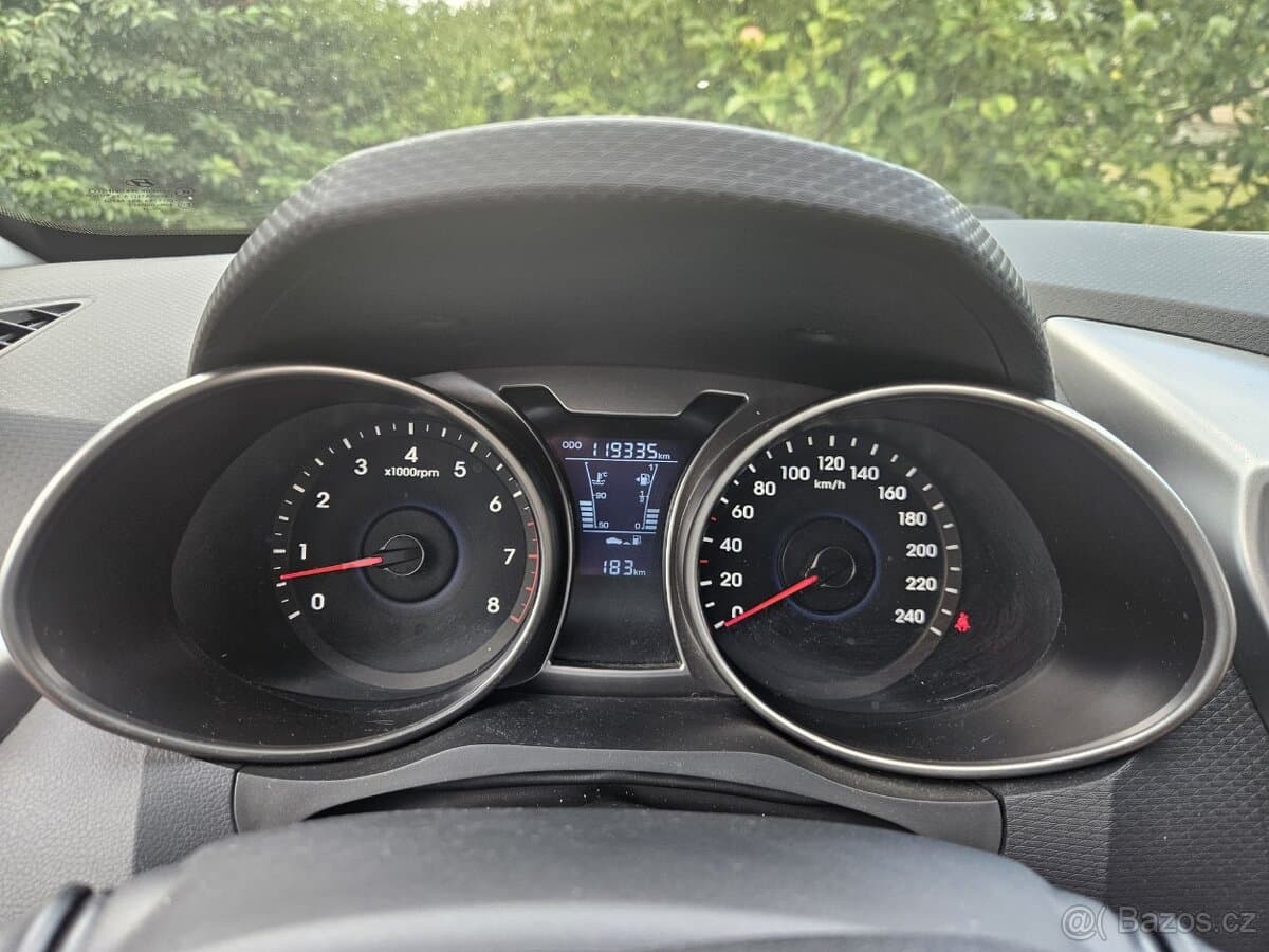 2012 Hyundai VELOSTER - 19