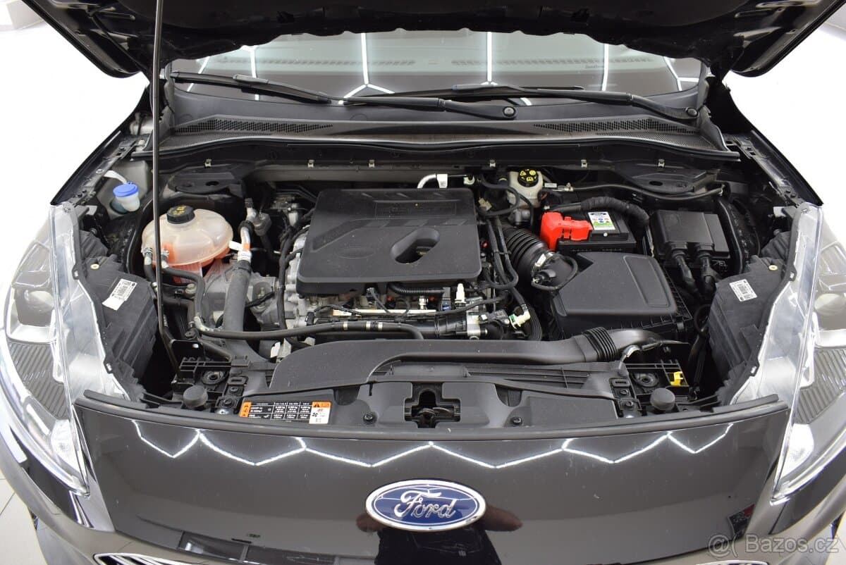 2020 Ford KUGA - 19