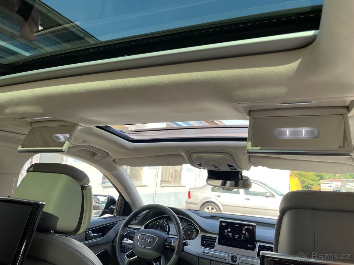 2015 Audi A8 - 19