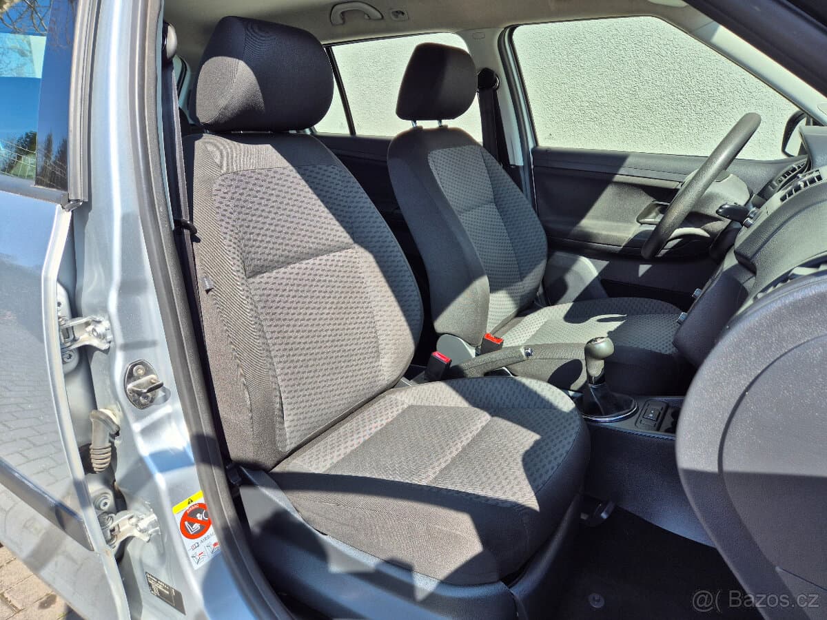 2010 Škoda FABIA - 19