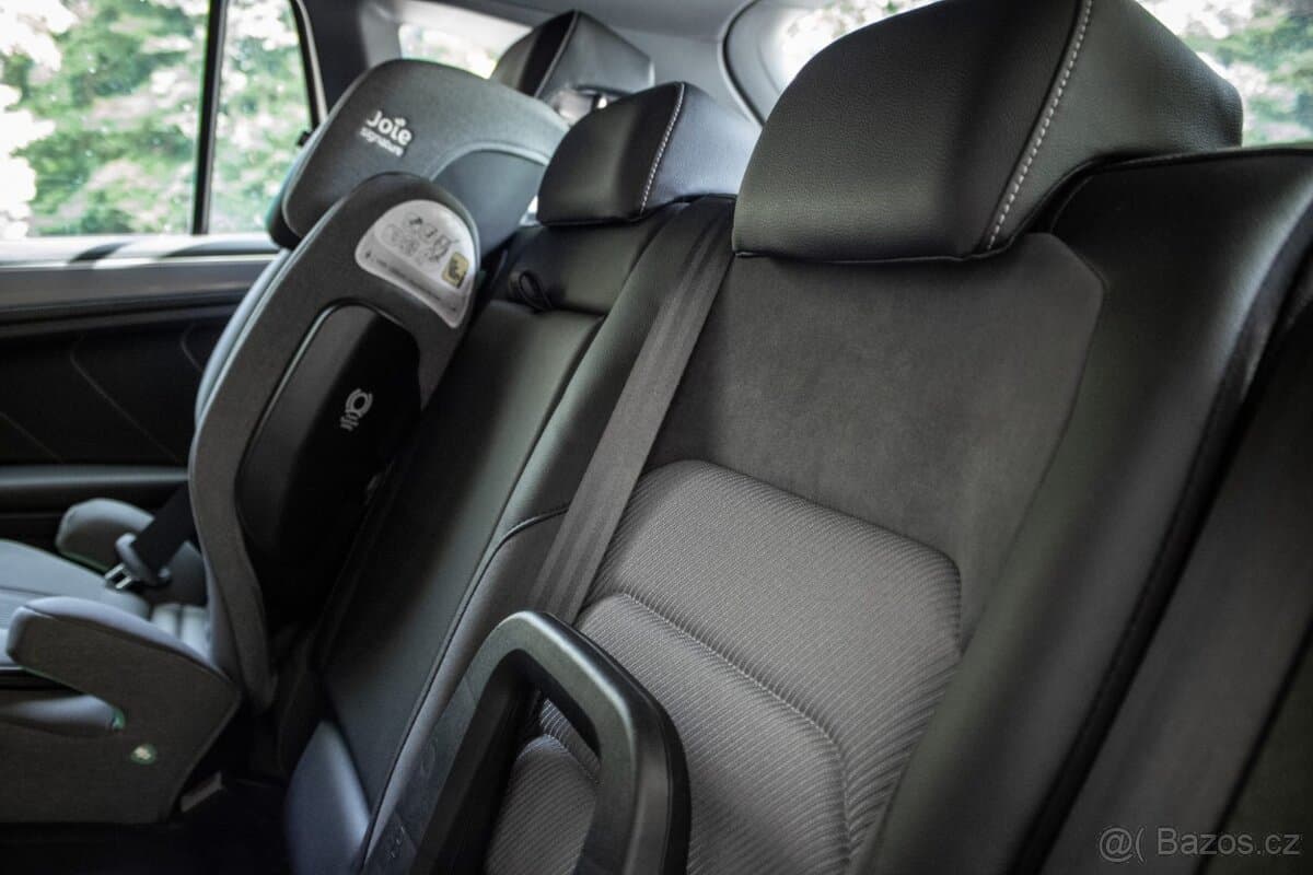 2017 Volkswagen TIGUAN - 19