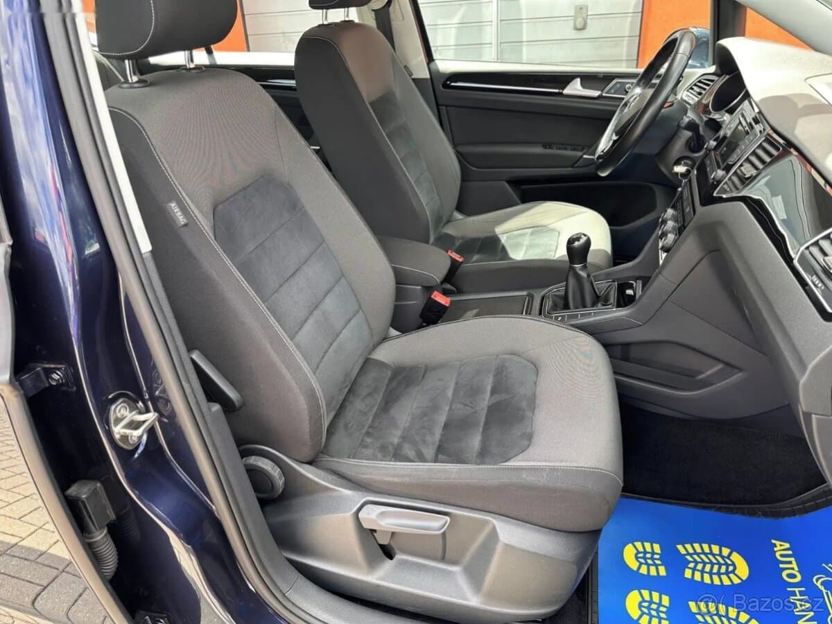 2015 Volkswagen GOLF - 19