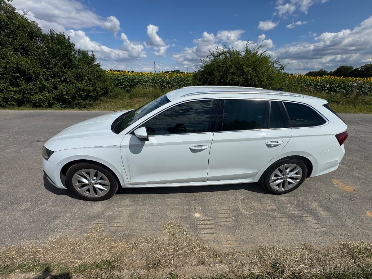 2022 Škoda OCTAVIA - 19