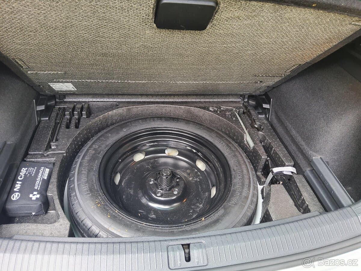 2019 Volkswagen TIGUAN - 19