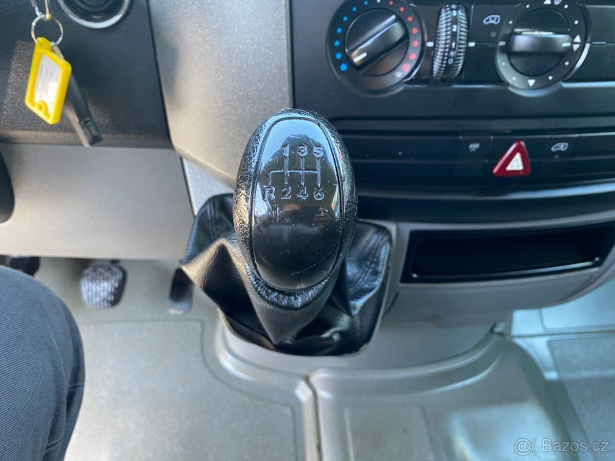 2008 Mercedes-Benz SPRINTER - 19