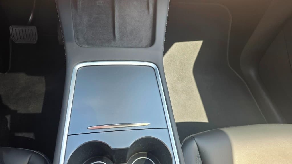 2023 Tesla MODEL Y - 19