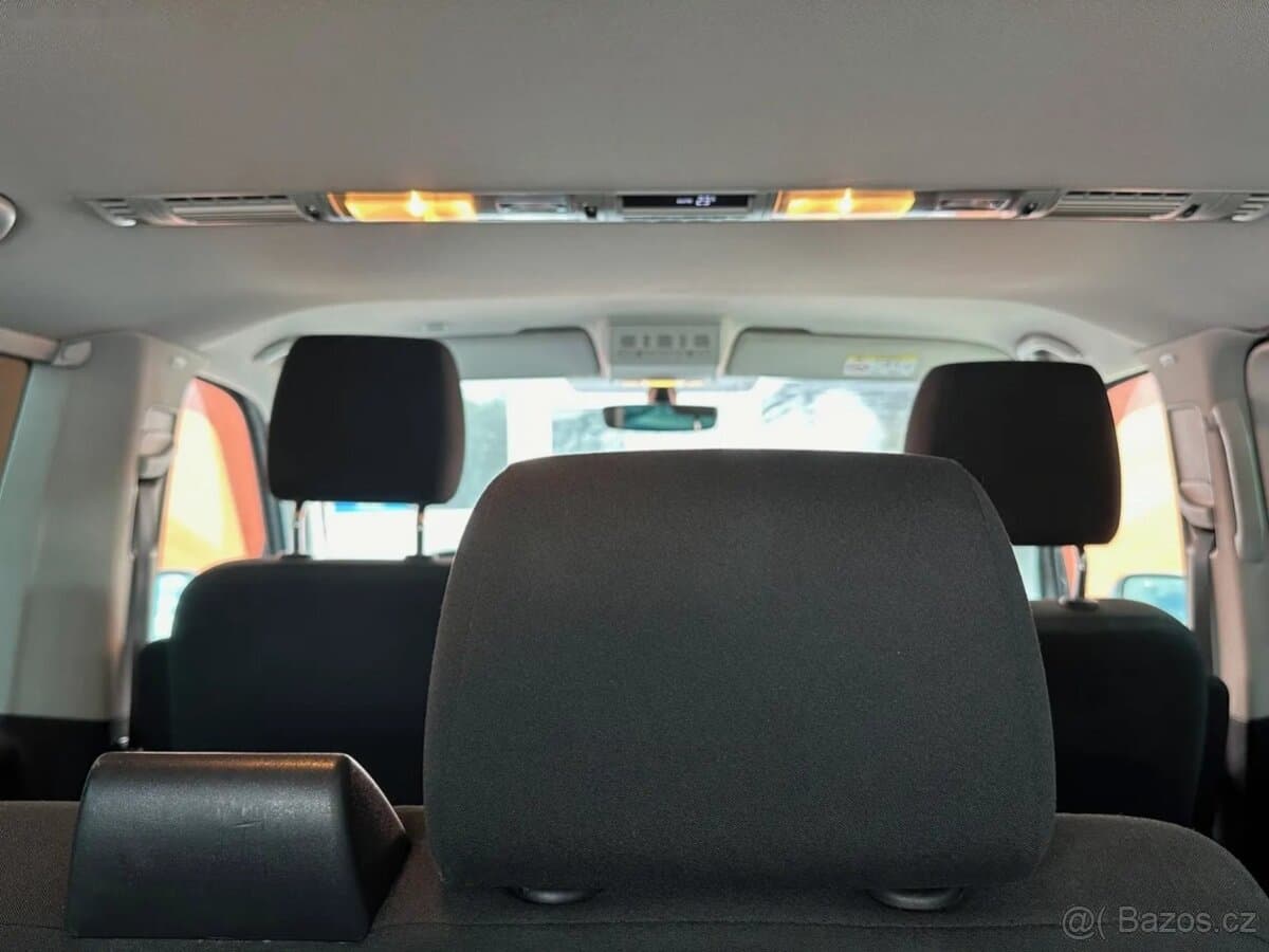 2015 Volkswagen CARAVELLE - 19