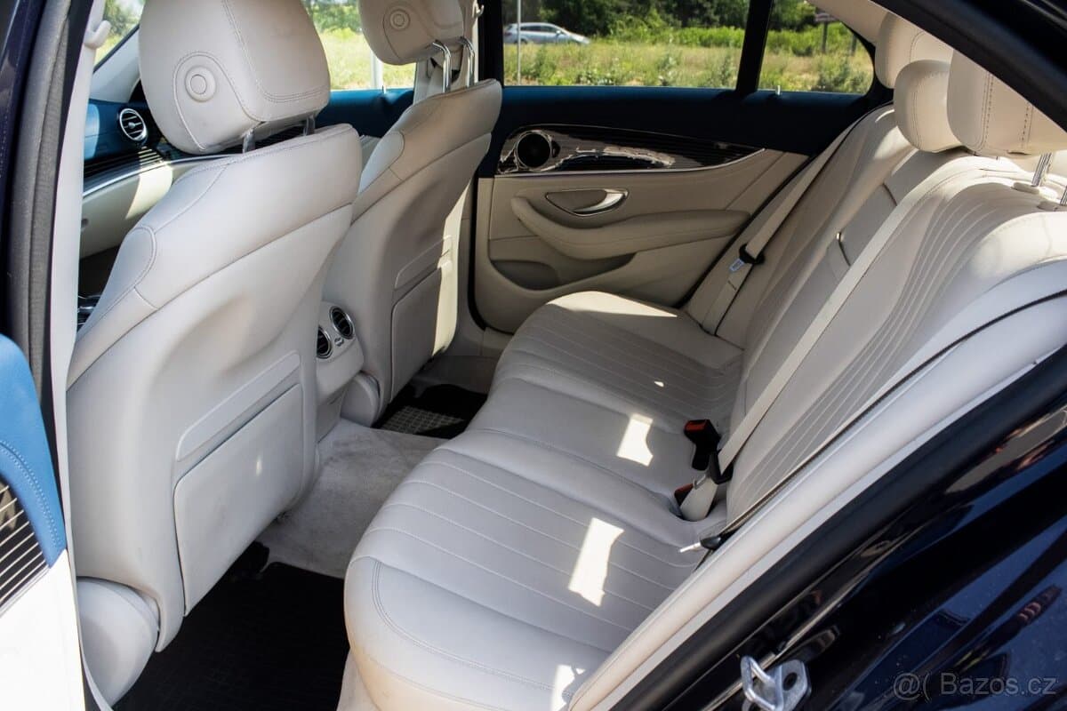 2019 Mercedes-Benz OSTATNÍ - 19