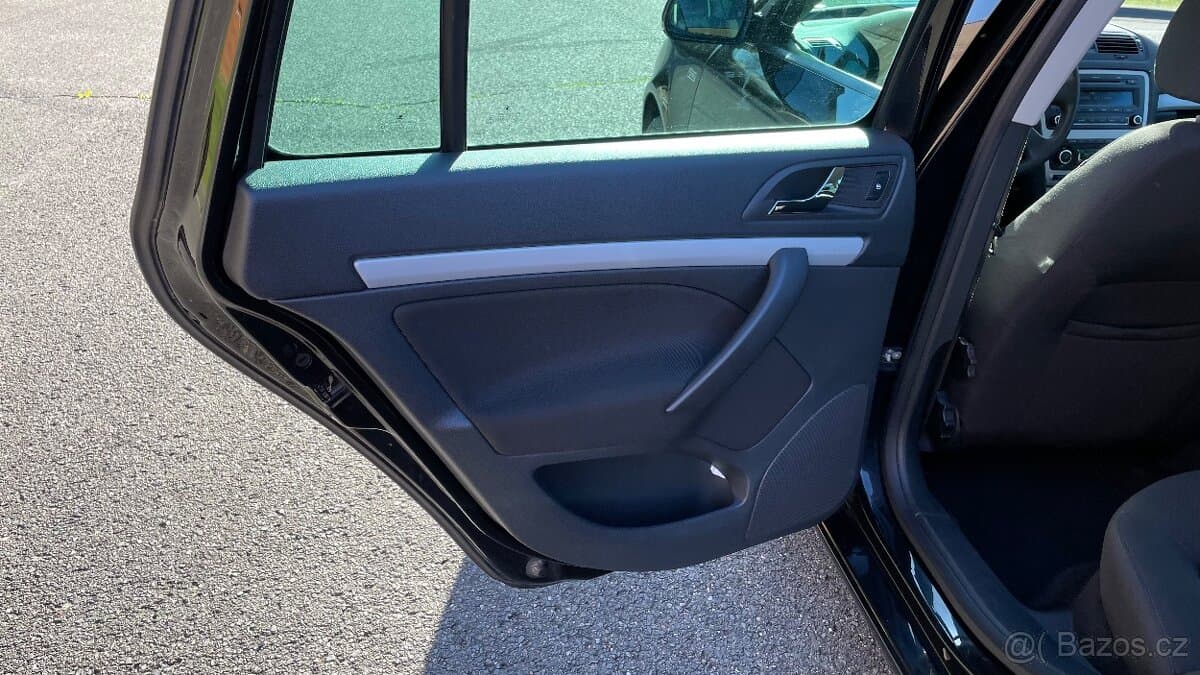 2012 Škoda OCTAVIA - 19