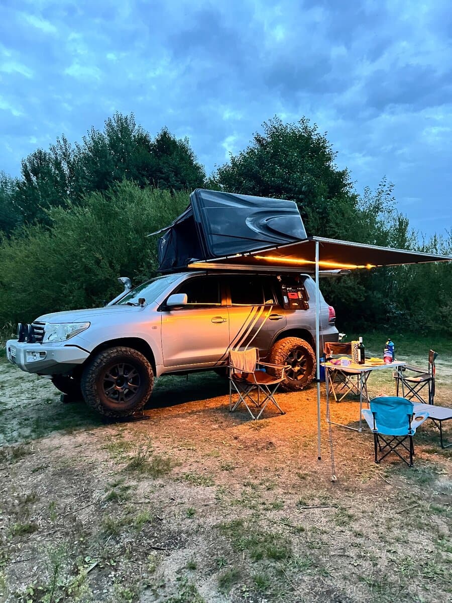 2009 Toyota LAND CRUISER - 19